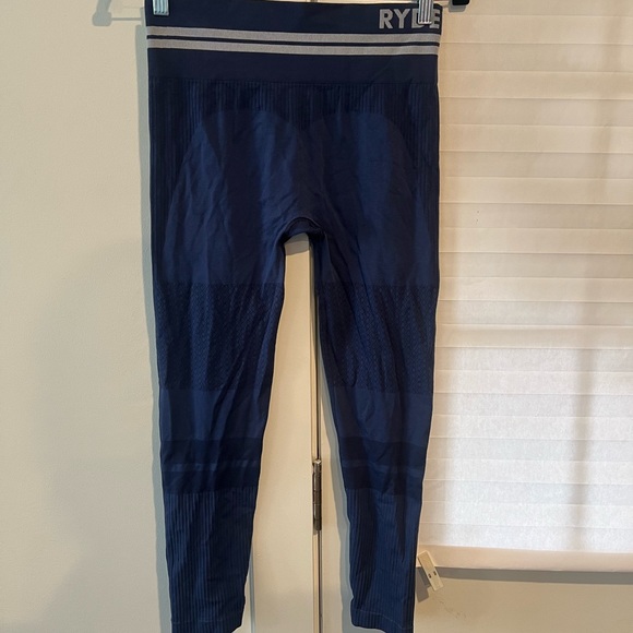 Ryderwear Compression Leggings - Picture 2 of 3